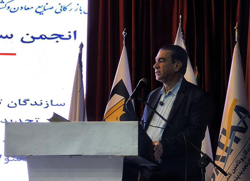 با وجود محدودیتهای خارجی، مسیر تجدیدپذیرها در کشور همچنان رو به گسترش است / انجمن ساتکا نهادی فراگیر در حوزه انرژیهای تجدیدپذیر است