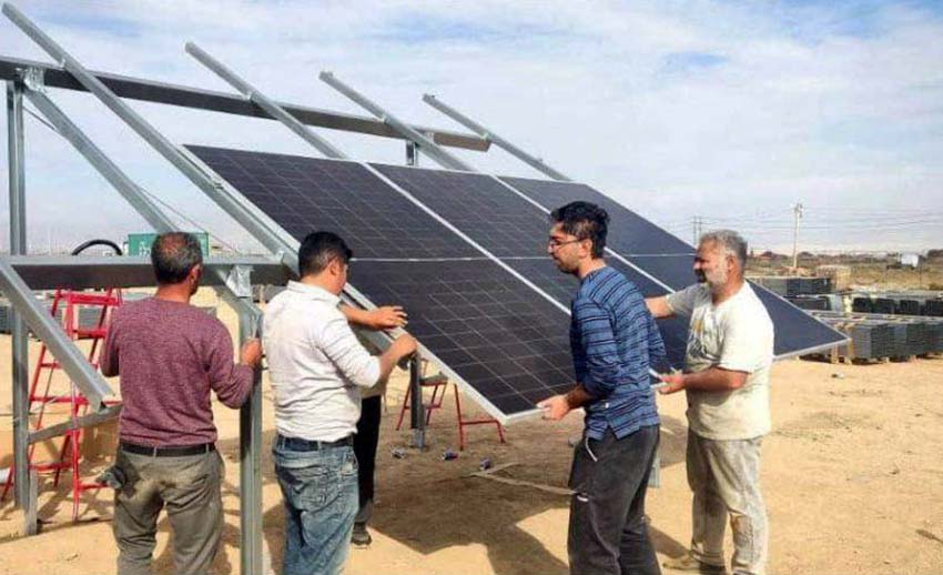 عملیات اجرایی احداث نیروگاه خورشیدی ۱۴ مگاواتی در  منطقه آزاد ماکو آغاز شد