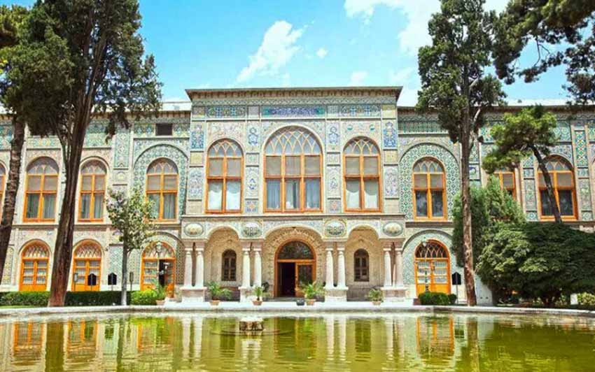 کاخ گلستان اجرای انرژی خورشیدی و سیستم آبیاری هوشمند را آغاز کرد