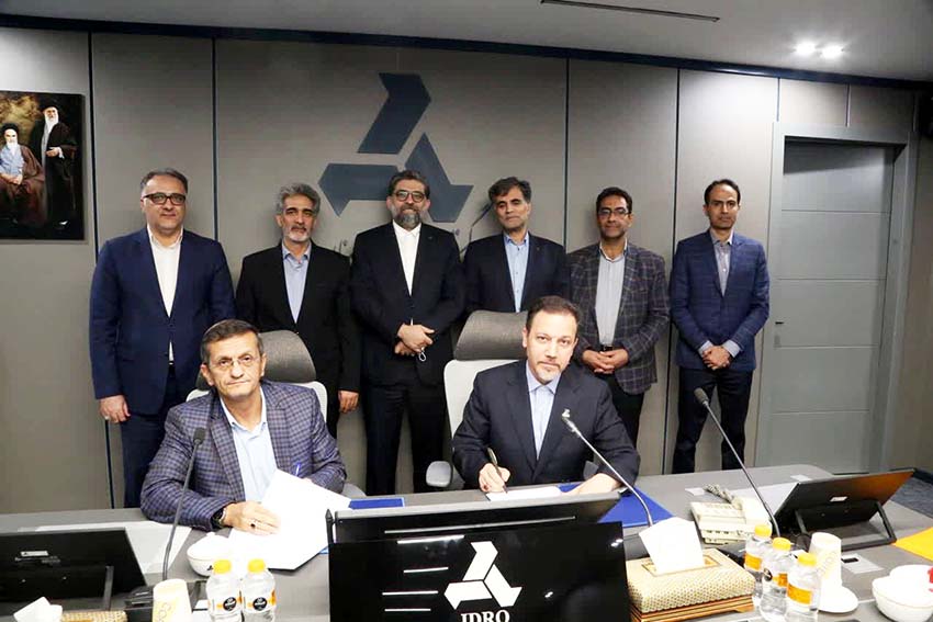 همکاری بخش خصوصی با ایدرو برای ساخت نیروگاه خورشیدی ۴۵ مگاواتی در گرمسار