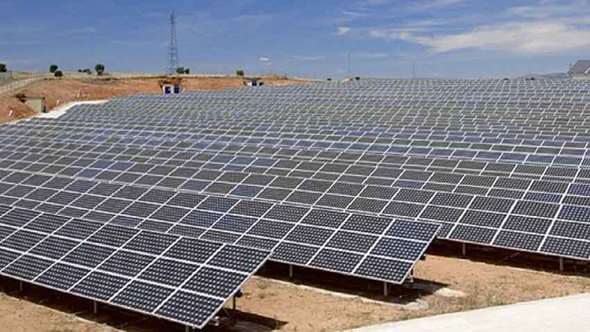 ۲۲ ساختگاه برای احداث نیروگاه خورشیدی در اردبیل آماده شد