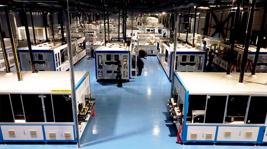 تمامی تجهیزات نیروگاه‌های خورشیدی پیش از نصب تحت نظارت فنی و استاندارد داخلی قرار می‌گیرند